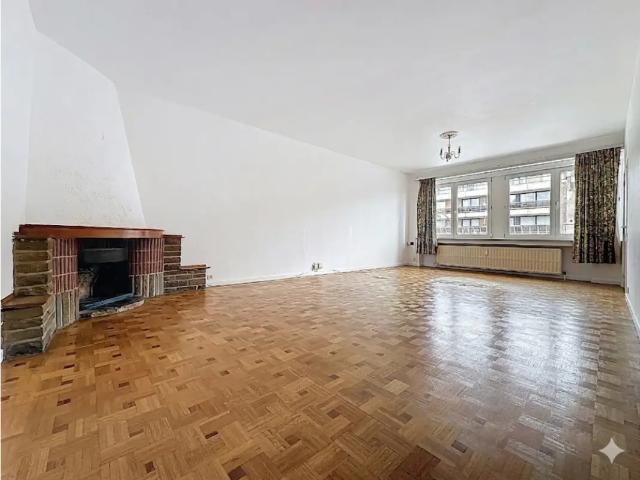 Appartement à louer avec 2 chambres, Laeken