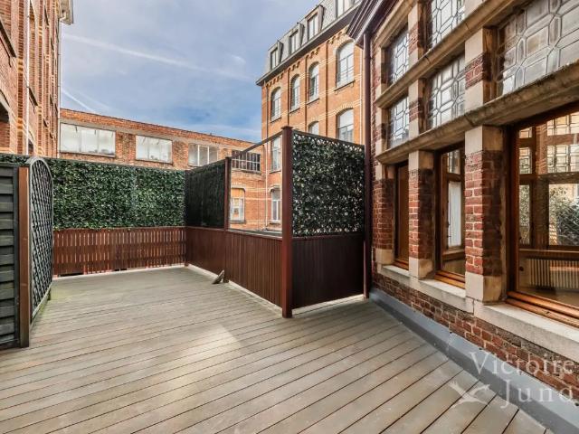 Appartement à louer avec terrasse et 3 chambres, Auderghem