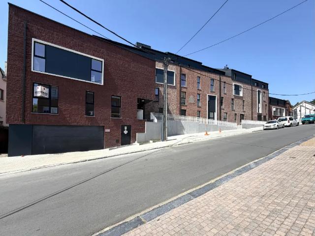 Appartement à louer avec terrasse et jardin, Namur