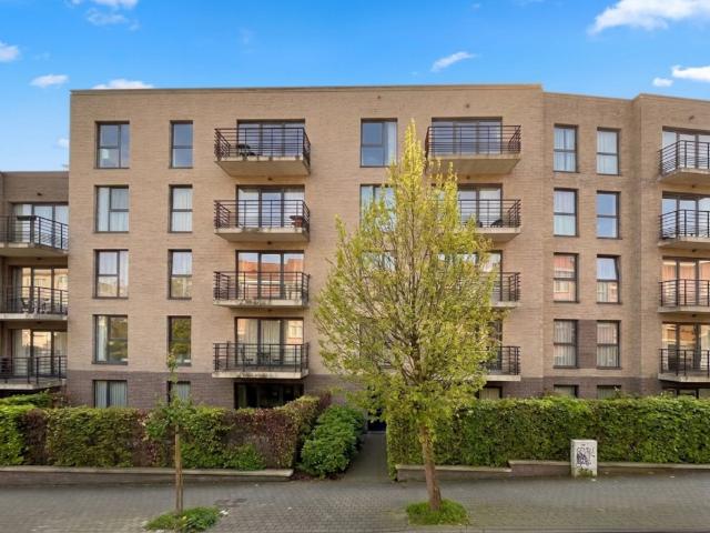 Appartement à louer avec terrasse et jardin, Auderghem