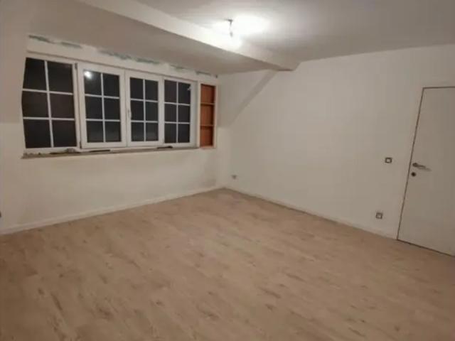 Appartement à louer à 16 Rue de Quatrecht Schaerbeek