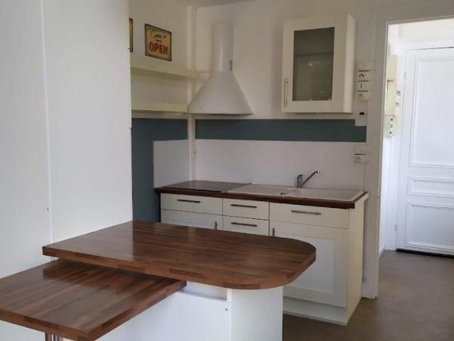Appartement à louer à Calais, Hauts de France, €