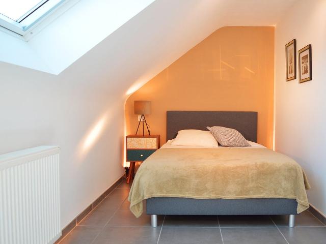Appartement à louer à Charleroi, Rue des Écoles
