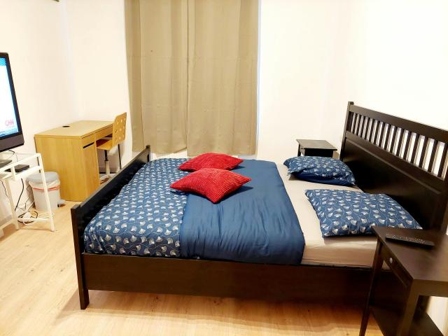 Chambre privée à louer à Charleroi, Rue Jules Houssière