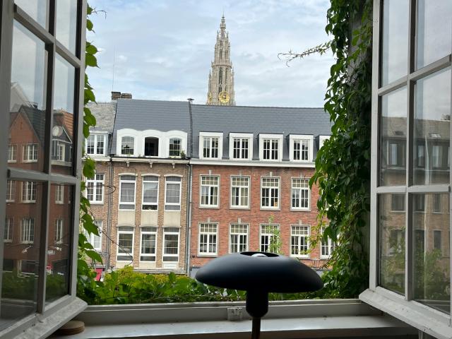 Appartement à louer à Antwerpen, Vrijdagmarkt