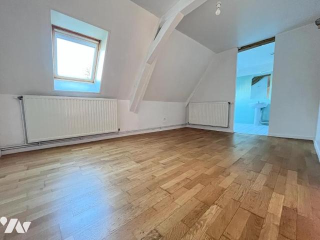 Appartement à louer à Aire sur la Lys, Hauts de France, €