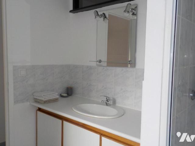 Appartement à louer à Ardres, Hauts de France, €