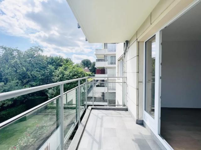 Appartement à louer à Avenue des Volontaires 325 Woluwe Saint Pierre
