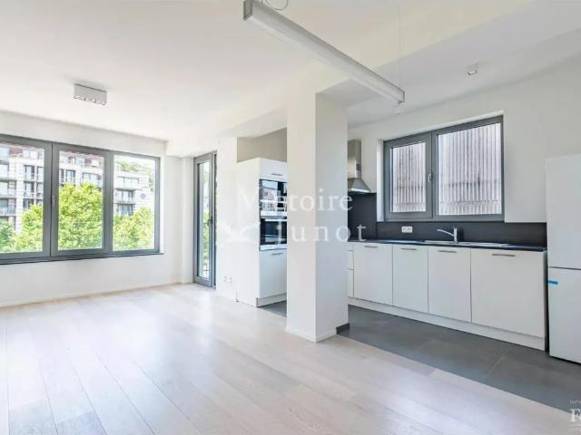 Appartement à louer à BOULEVARD DU SOUVERAIN 193 Auderghem
