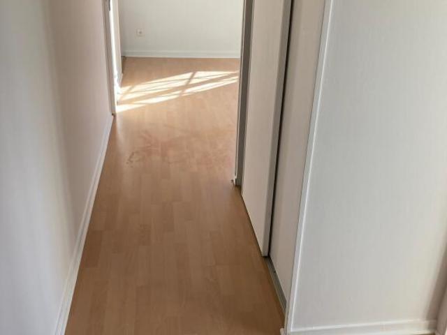 Appartement à louer à Boissy sous Saint Yon, Île de France, 0€