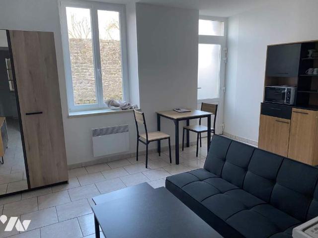 Appartement à louer à Bazeilles, Grand Est, €