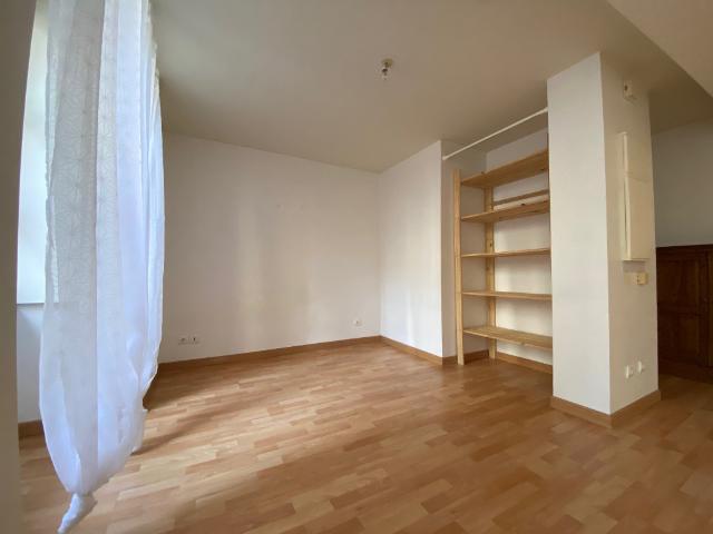 APPARTEMENT à louer à BESANCON CENTRE VILLE 1 pièce REF 4316