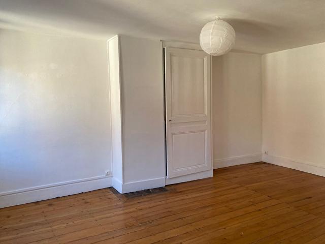 APPARTEMENT à louer à BESANCON CENTRE VILLE 1 pièce T2