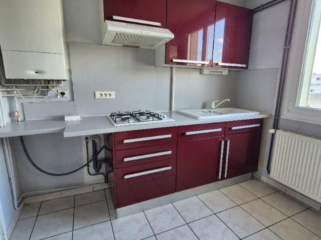 APPARTEMENT à louer à BESANCON QUARTIER CHASNOT/BAS ST CLAUDE 1 pièce Réf: 5459