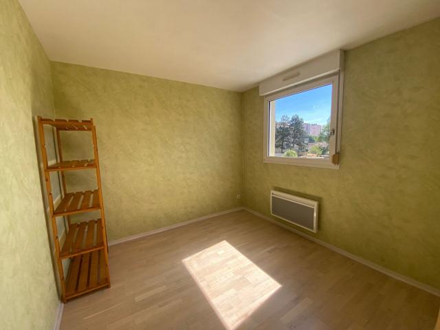 APPARTEMENT à louer à BESANCON QUARTIER BOULOIE 1 pièce REF 3636