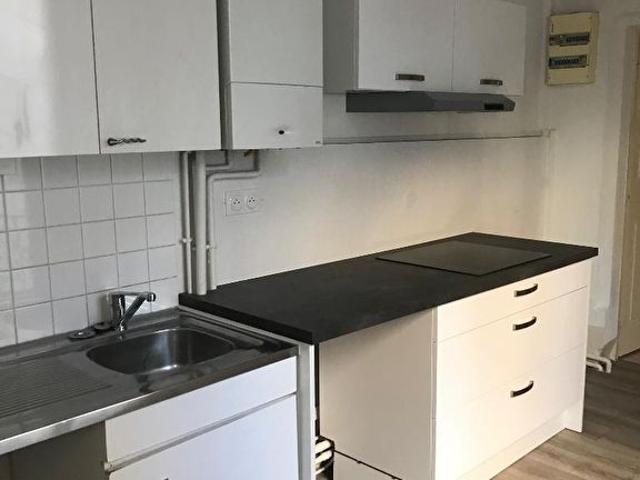 APPARTEMENT à louer à BESANCON QUARTIER BATTANT 5 pièces REF 5740