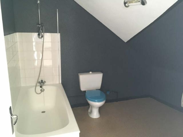 APPARTEMENT à louer à BESANCON QUARTIER BATTANT 1 pièce REF 1887