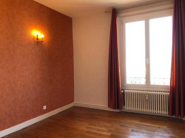 APPARTEMENT à louer à BESANCON QUARTIER BUTTE 2 pièces REF 06149