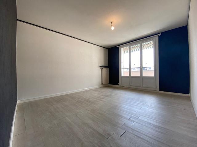 APPARTEMENT à louer à BESANCON QUARTIER PALENTE/ ORCHAMPS 3 pièces REF 5627