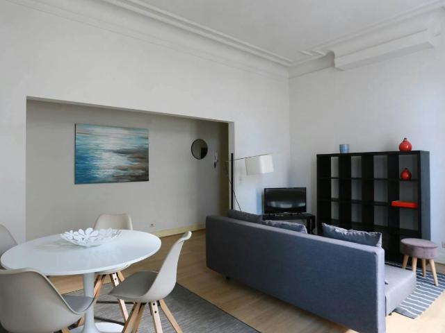 Appartement à louer à Brussels, Avenue de Stalingrad