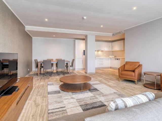 Appartement à louer à Brussels, Boulevard du Midi