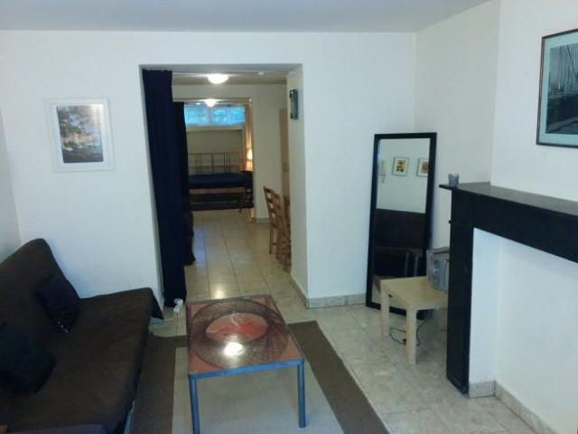Appartement à louer à Brussels, Square Ambiorix
