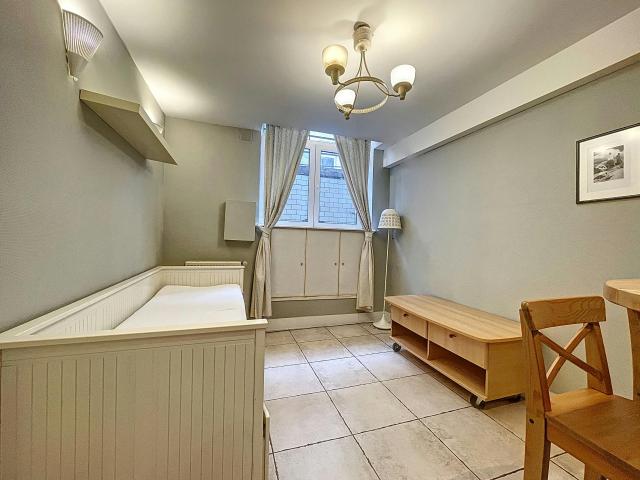 Appartement à louer à Brussels, Rue du Gouvernement Provisoire