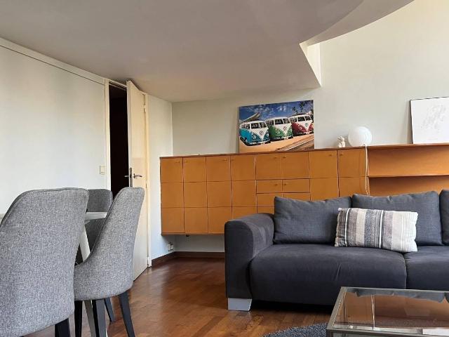 Appartement à louer à Brussels, Rue Royale