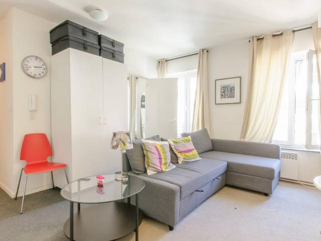 Appartement à louer à Brussels, Rue Saint Michel