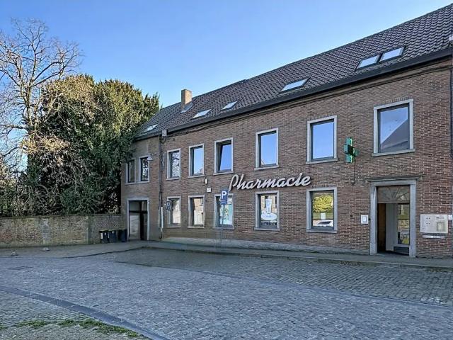 Appartement à louer à Grand Place de Feluy 17 Arquennes