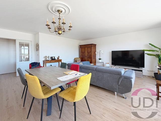Appartement À Louer à GUERET