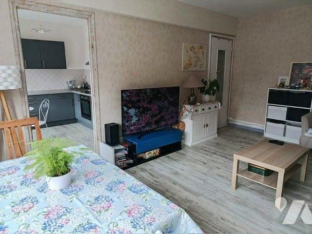 Appartement à louer à Dourges 62119 en Pas de Calais 62 LOYER: 580EUR + 165EUR de Charg.