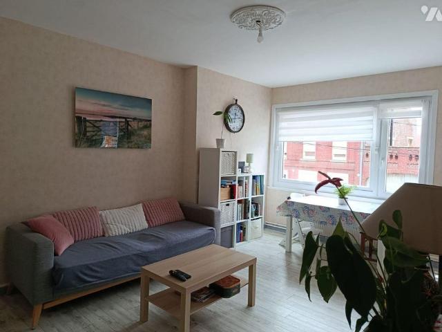 Appartement à louer à Dourges 62119 en Pas de Calais 62 LOYER: 580EUR + 165EUR de Charg.