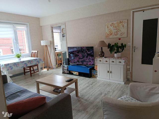 Appartement à louer à Dourges, Hauts de France, €