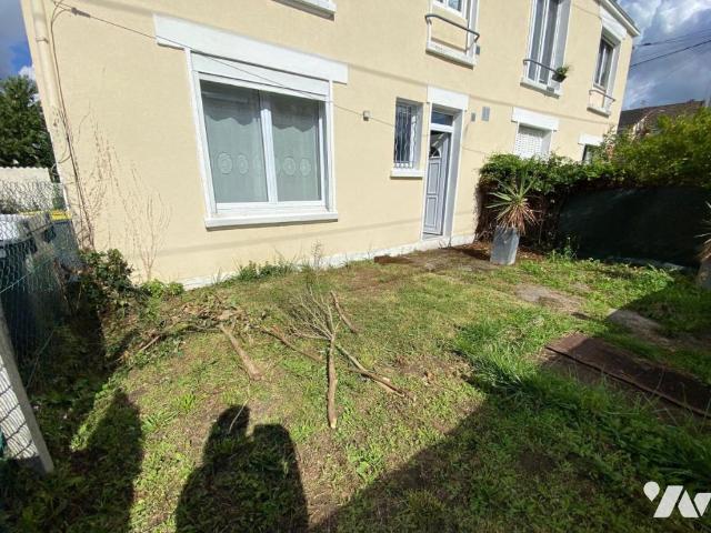 Appartement à louer à Domont, Île de France, €