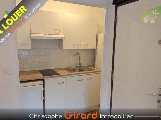 APPARTEMENT A LOUER A DINAN 22100 2 PIECES