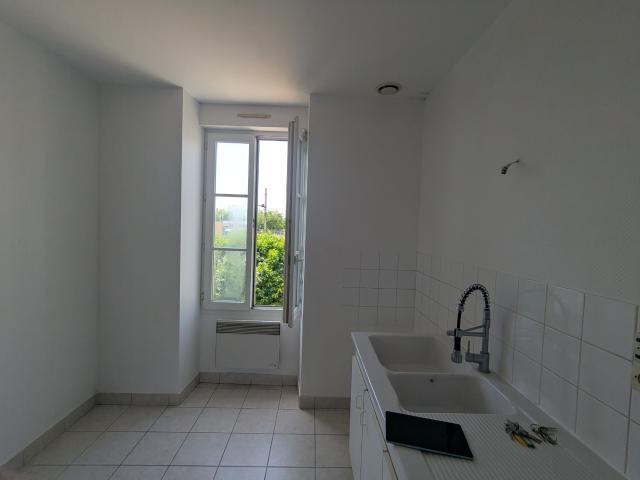 APPARTEMENT à louer à Issoudun 36 avec BERRY IMMOBILIER