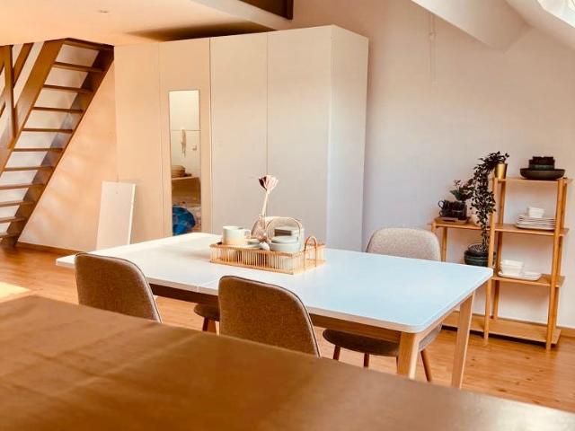 Appartement à louer à Ixelles, Rue Armand Campenhout