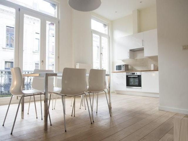 Appartement à louer à Ixelles, Rue des Échevins