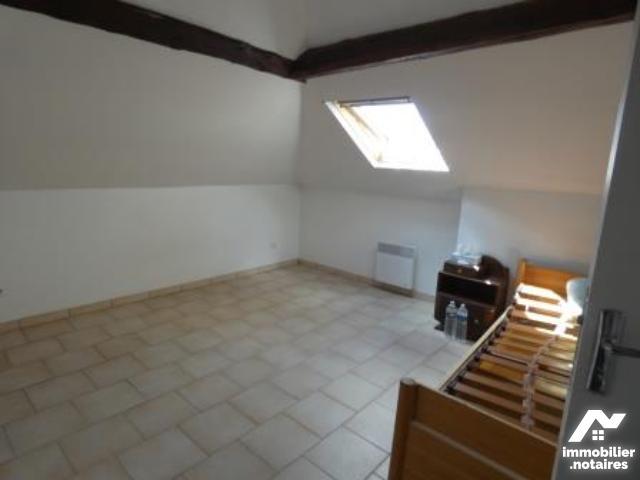 Appartement à louer à Orbec, Normandie, €