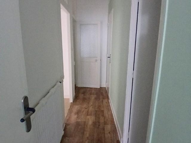 Appartement à louer à Loches, Centre Val de Loire, €