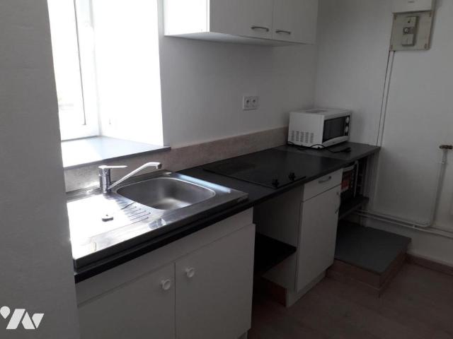 Appartement à louer à Laval, Pays de la Loire, €