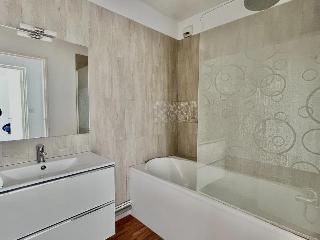 Appartement à louer à La Madeleine 2 pièce s 790 € HAI Annonce immobilière Réf.3698 1