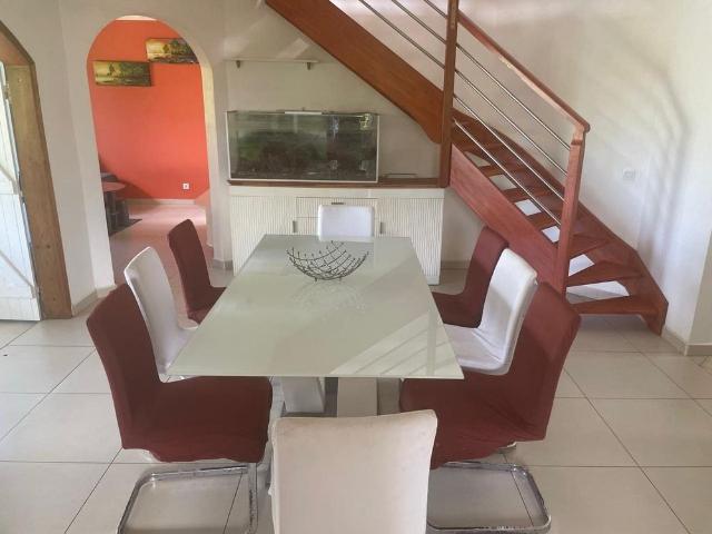Appartement à louer à Les Abymes, Guadeloupe