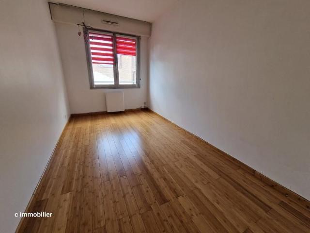 Appartement à Louer à LILLE 1700 €
