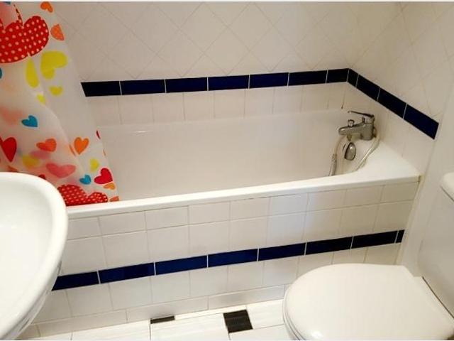 Appartement à Louer à LILLE 460 €