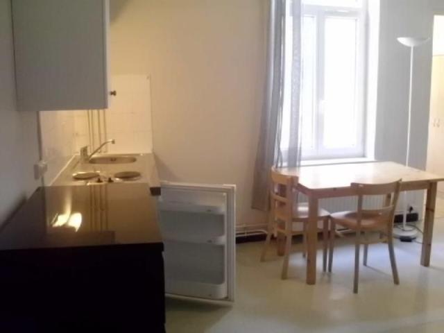 Appartement à Louer à LILLE 590 €