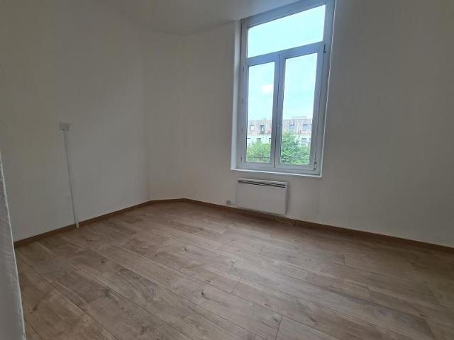 Appartement à Louer à LILLE 600 €