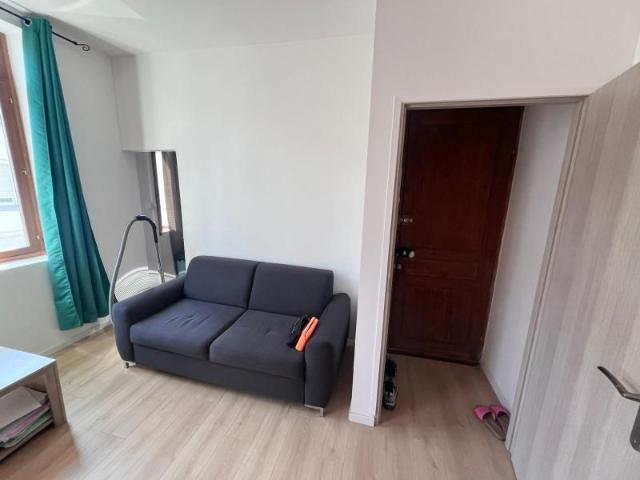 Appartement à Louer à LILLE 690 €