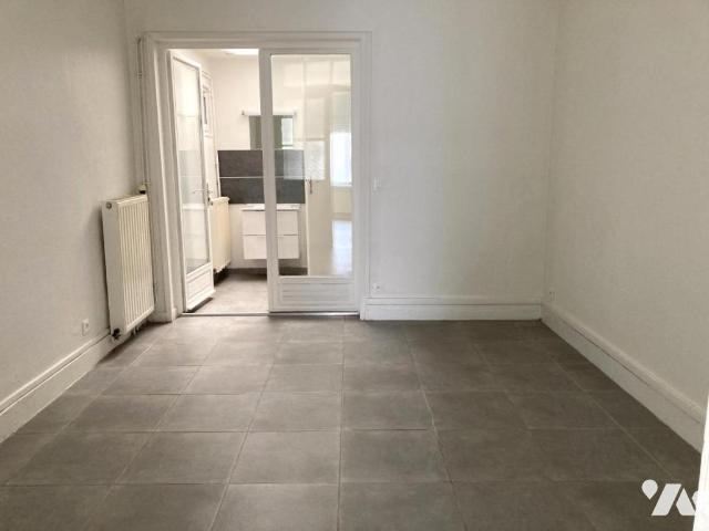 Appartement à louer à Lille, Hauts de France, €